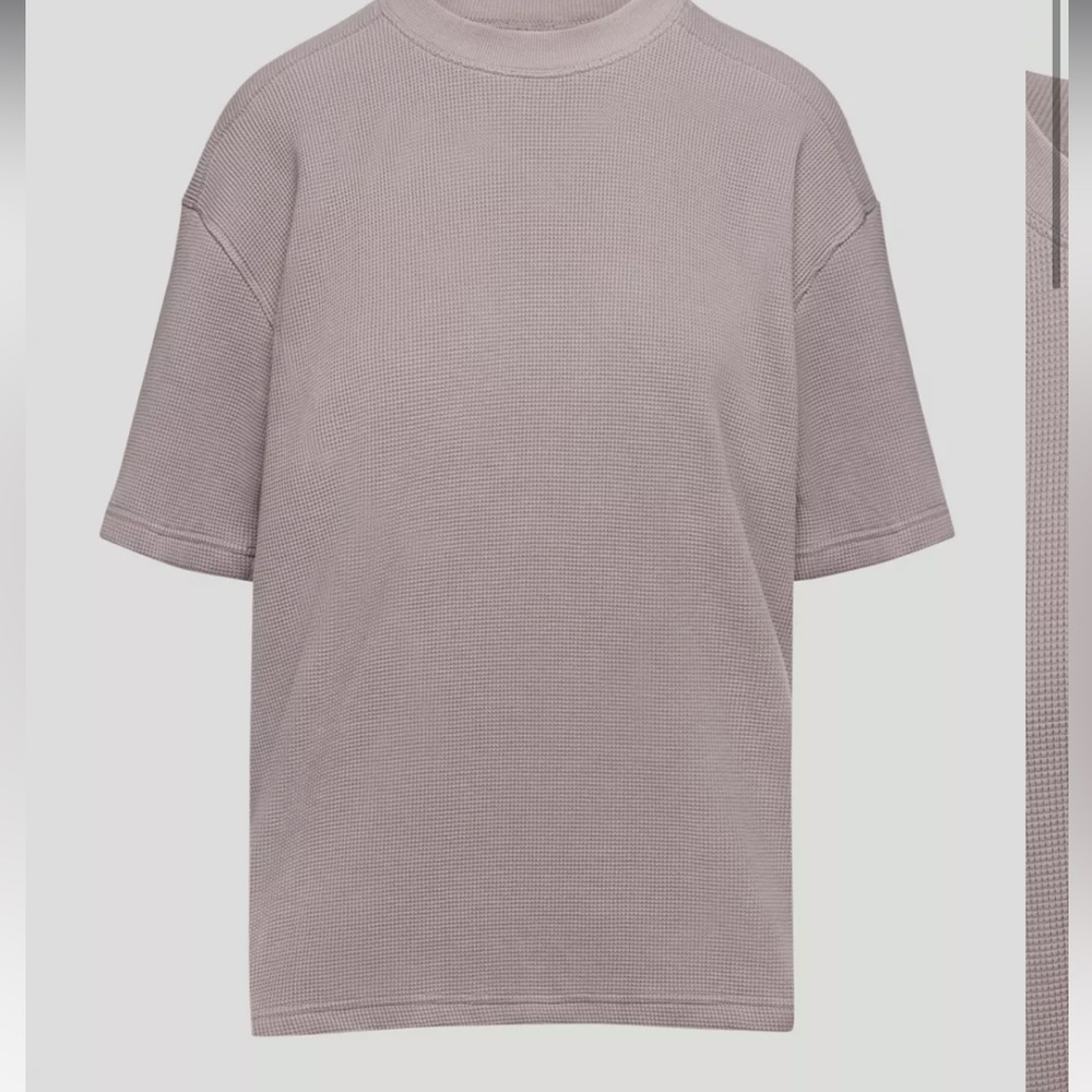 NWOT ARITZIA Tna Tofino T-shirt